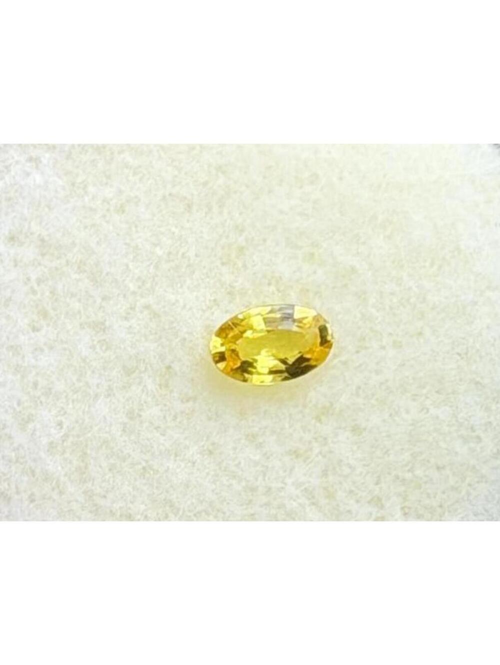 GEMS Oval Yellow Sapphire Gemstone approx half cm